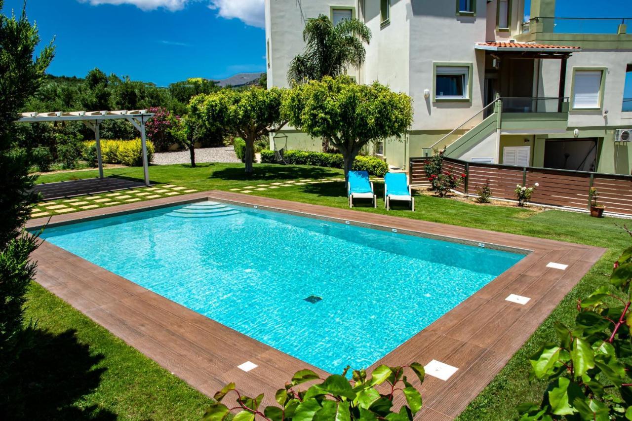 Villa Dimokratia Kolymbari Buitenkant foto